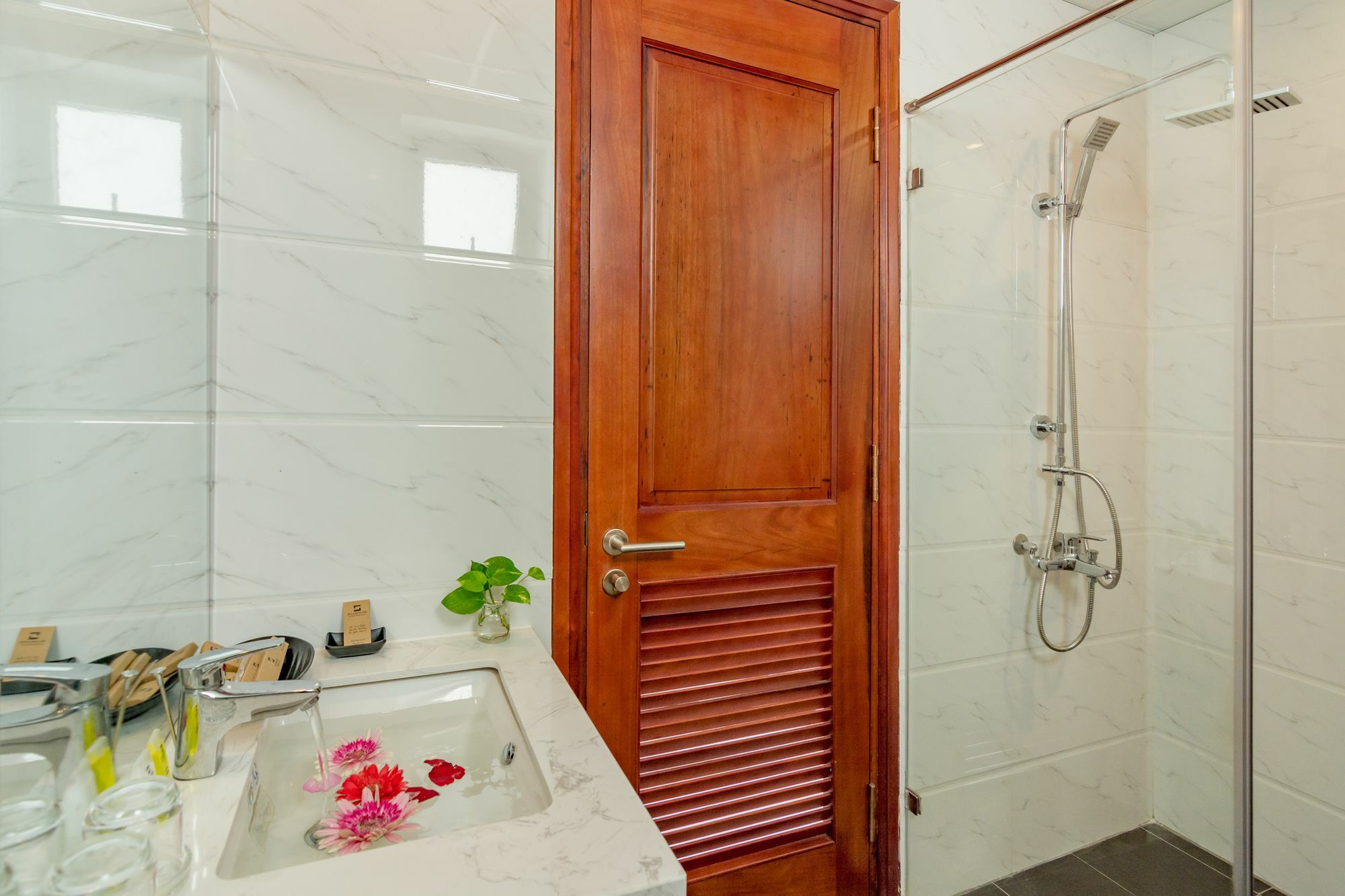 Salamander Apartment Hotel Da Nang Eksteriør bilde